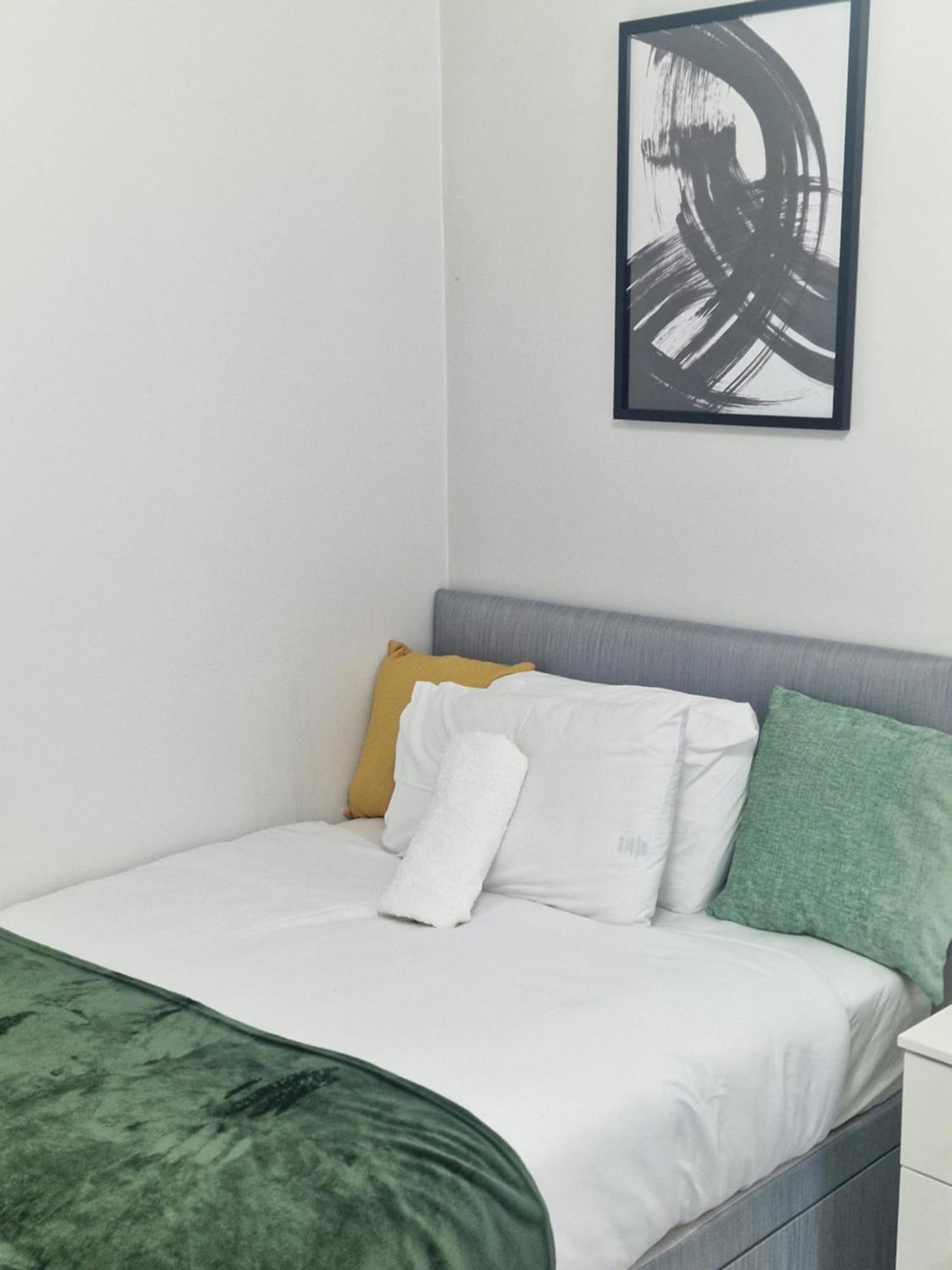 Marvell Homes For Families, Groups & Contractors * Birmingham